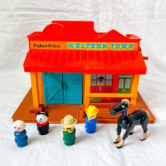 Vintage 1982 Fisher Price Play Family Little People Western Town Set #934 - Picture 1 of 11